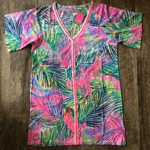NEVER WORN Lilly Pulitzer cover up.